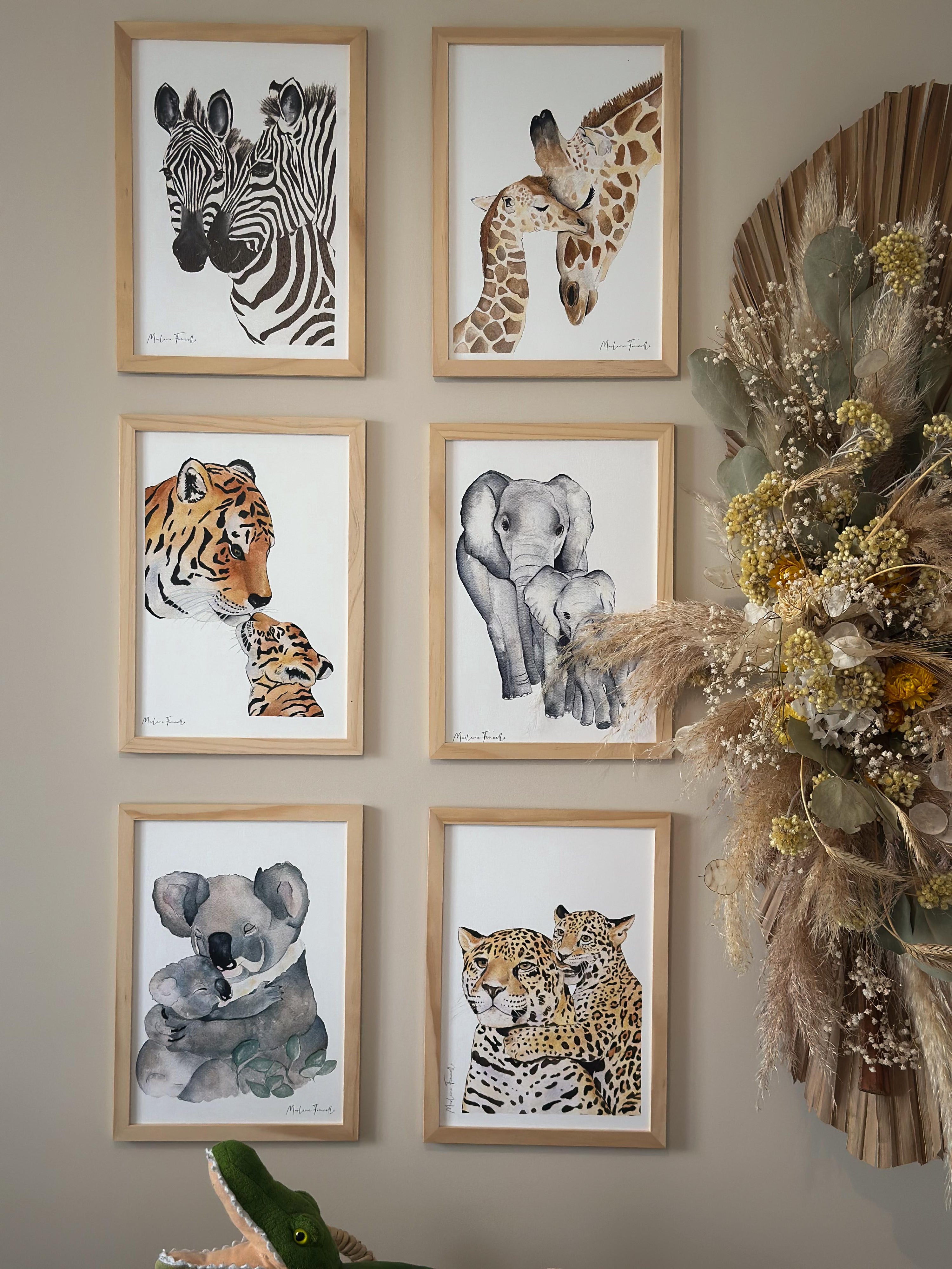 Comment disposer des tableaux au mur ? Idées déco pour une chambre d’enfant & de bébé