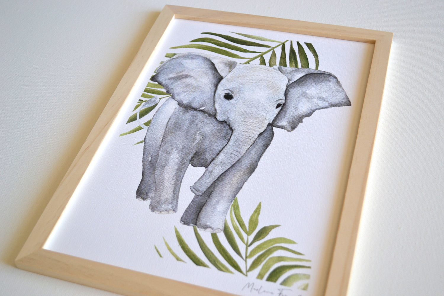 Cadre affiche aquarelle Eléphant & Feuilles Louis image 1