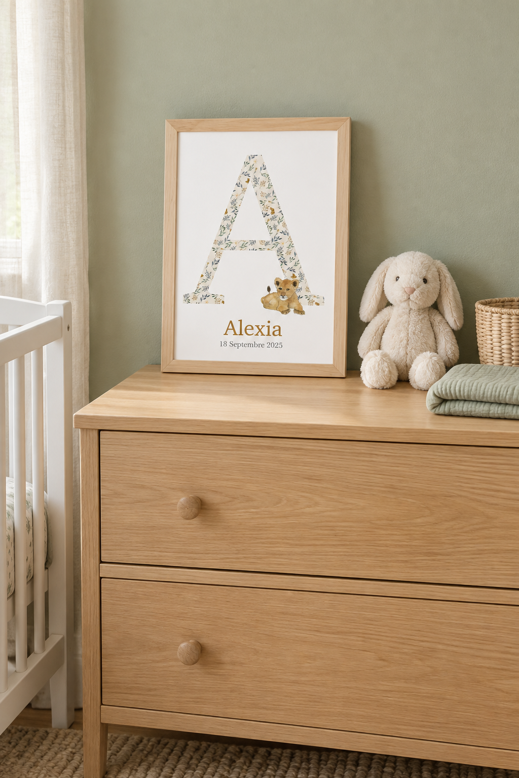 Affiche aquarelle personnalisée avec la lettre, le prénom et la date de naissance de l'enfant pour une décoration chambre savane