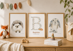 Affiche prénom bébé personnalisée avec lettre illustrée et animaux de la forêt peints à l’aquarelle