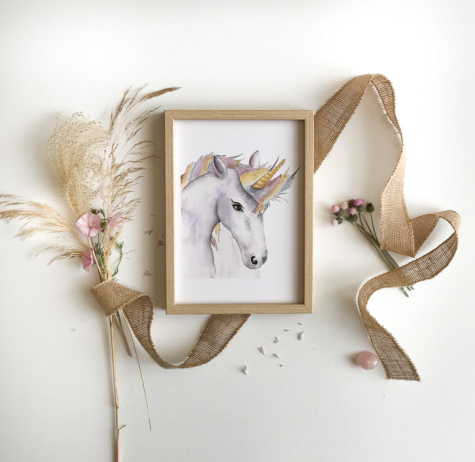 Poster licorne arc-en-ciel peint à l'aquarelle, idée déco chambre petite fille