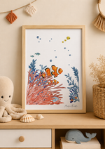 Poster poisson clown aquarelle pour chambre enfant représentant un récif corallien et une ambiance océan douce et apaisante