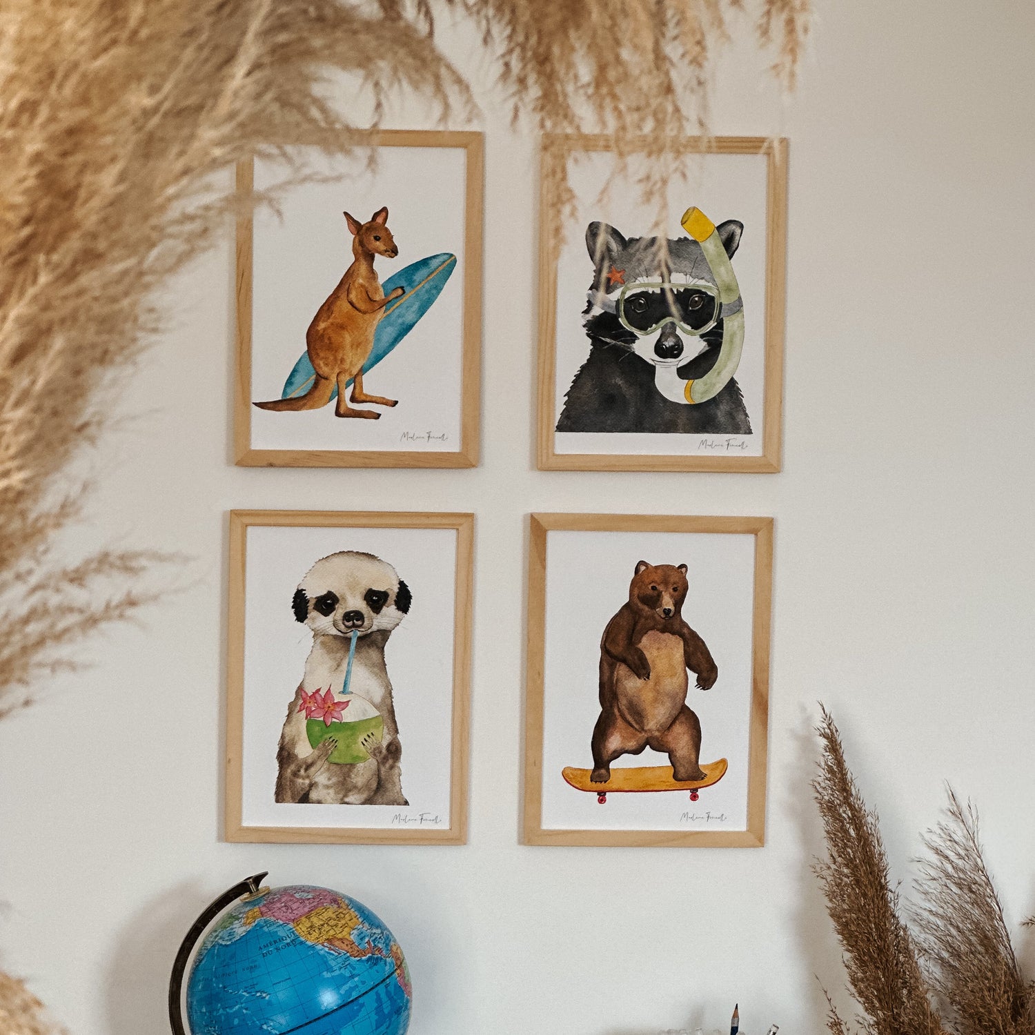 affiche raton laveur , ours skate, kangourou  surf, suricate coco, décoration mer chambre enfant